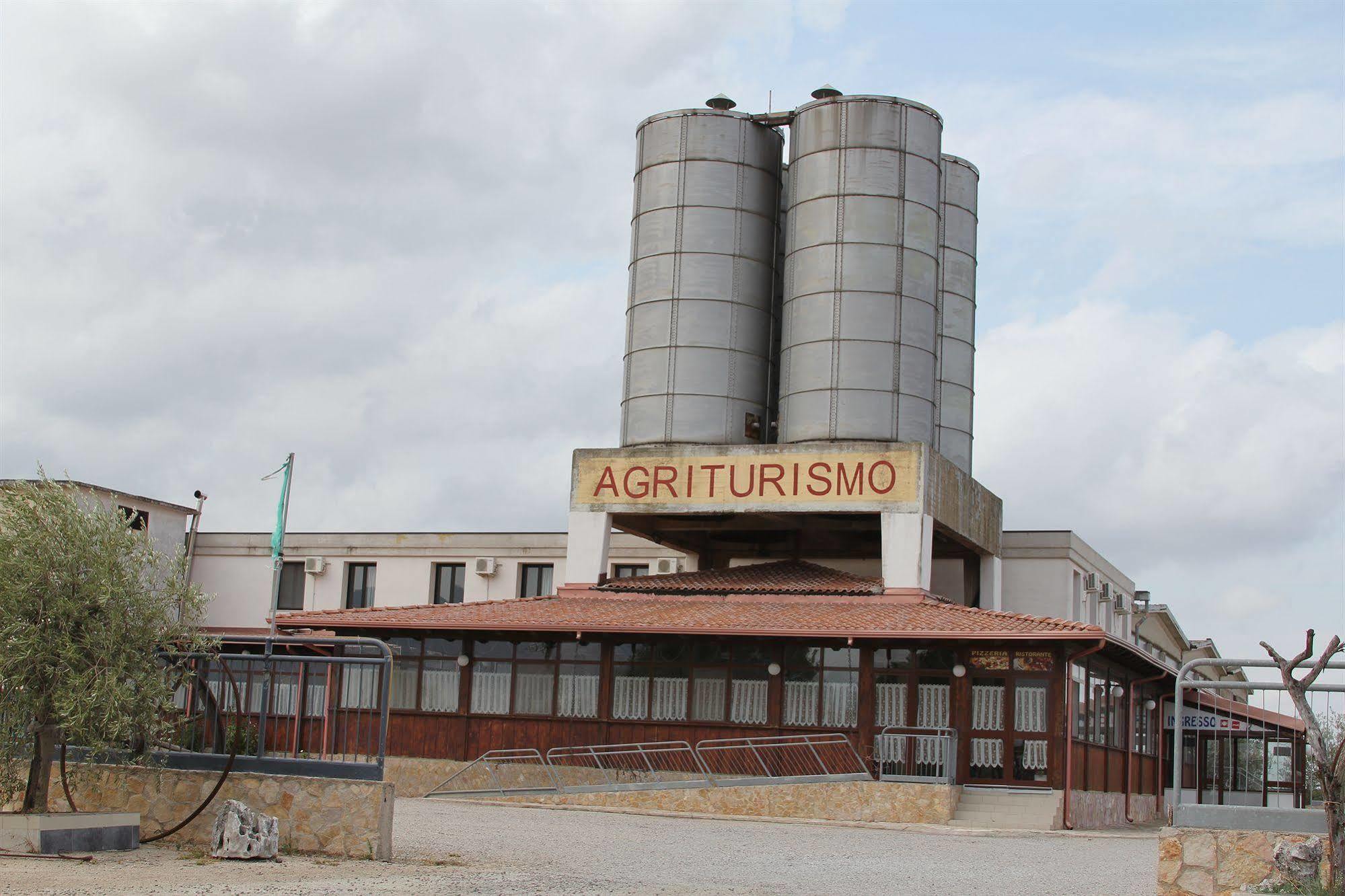 Agriturismo Silos Agri Villa San Severo Eksteriør billede